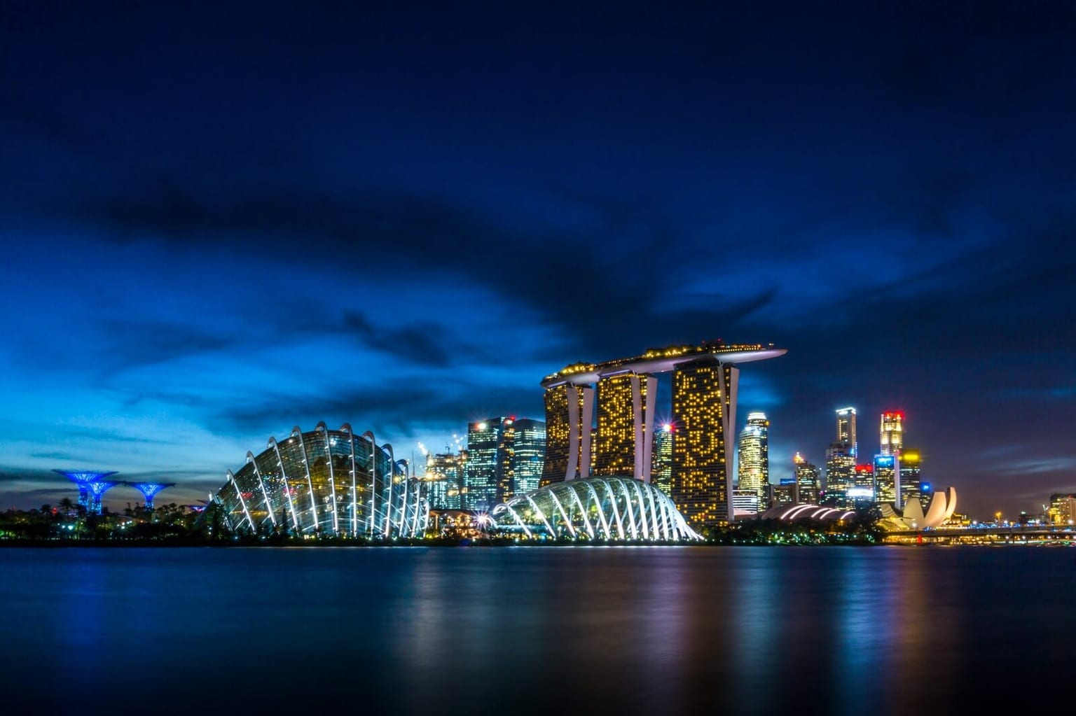 List of headshot photographers in singapore