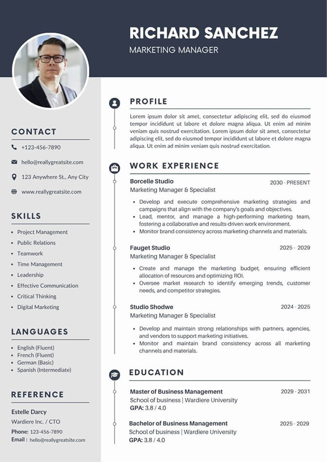 ATS friendly CV photo example with discreet headshot