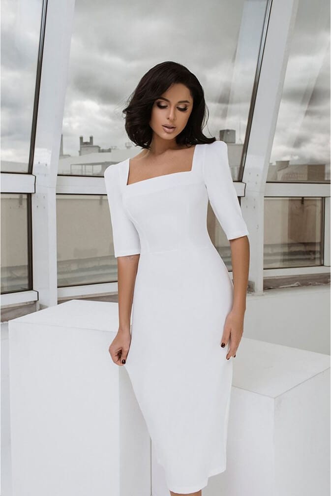 Square Neck for White Graduation Dress