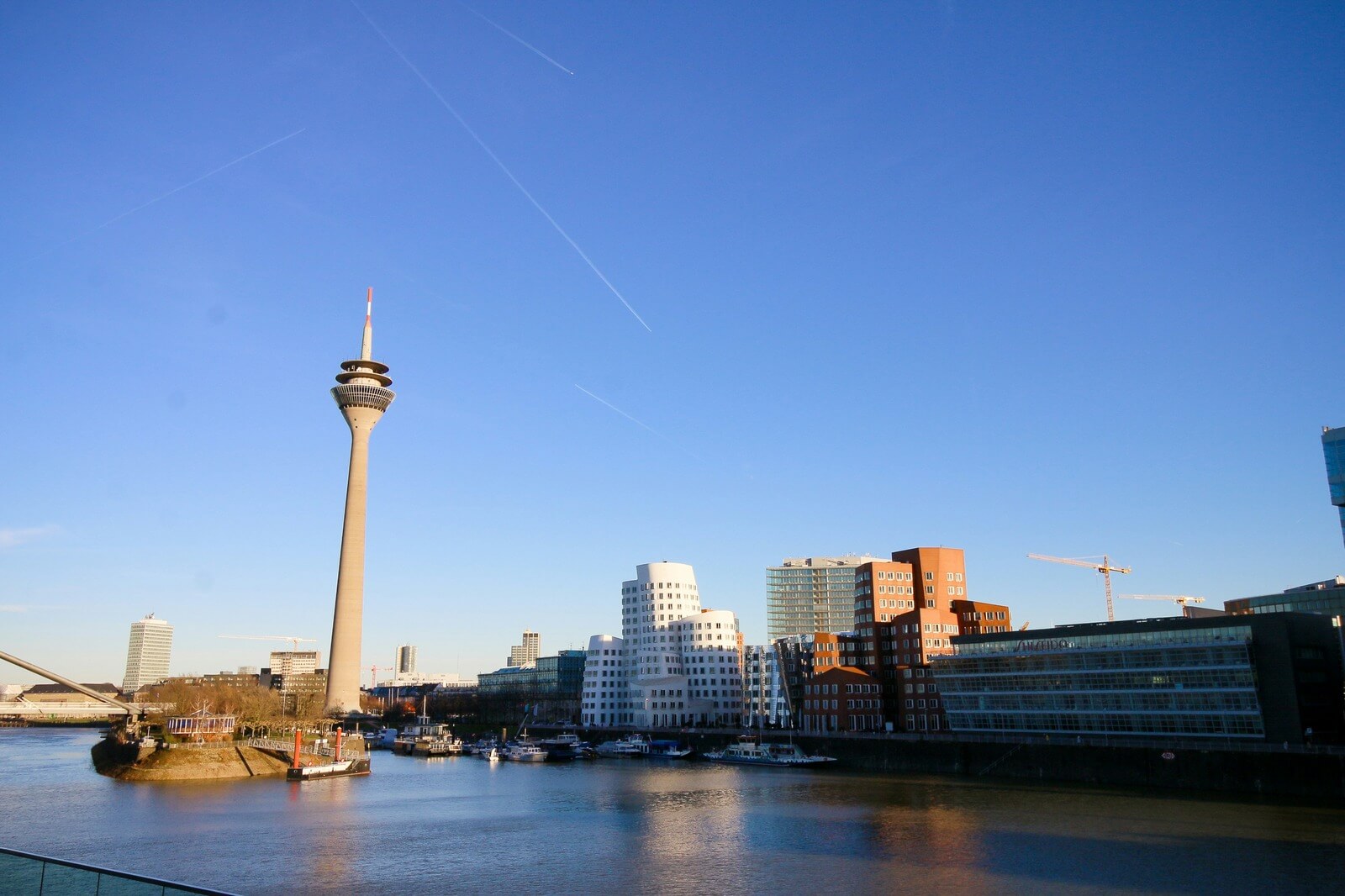 List of headshot photographers in dusseldorf