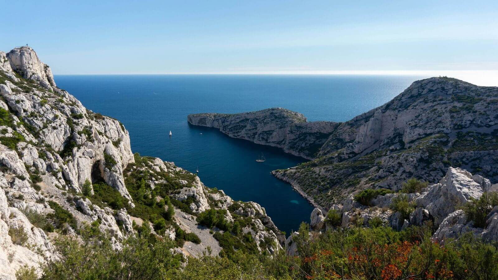 List of headshot photographers in marseille