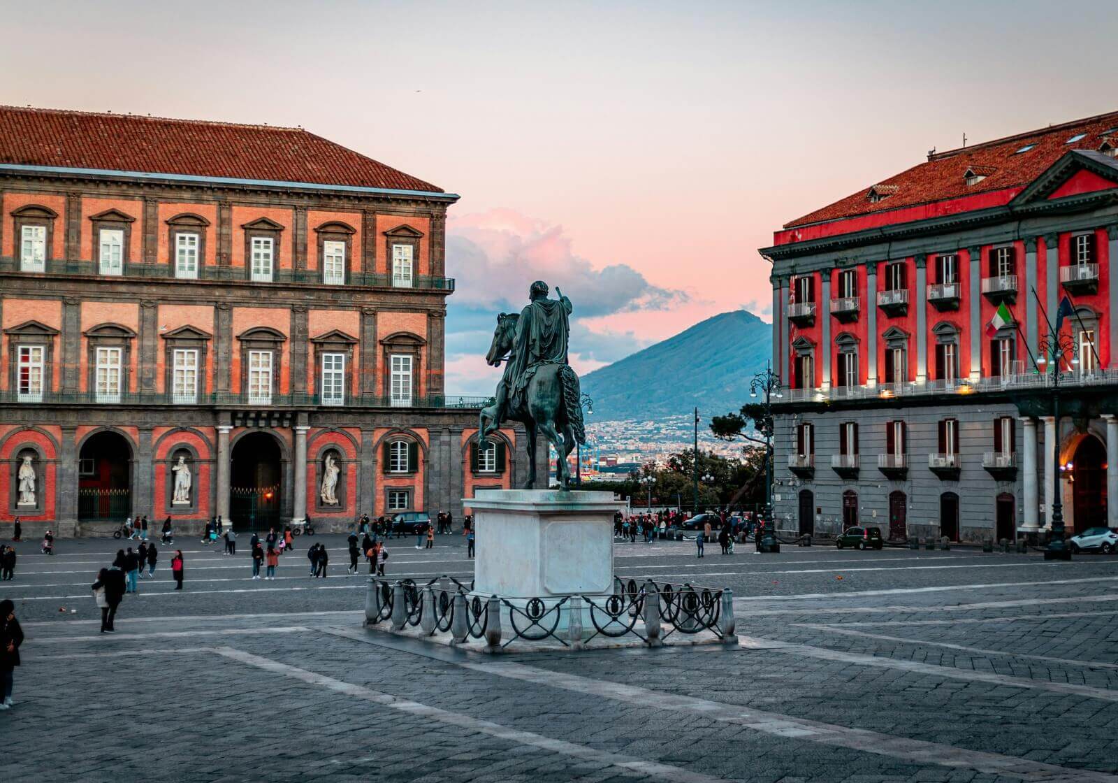 List of headshot photographers in naples