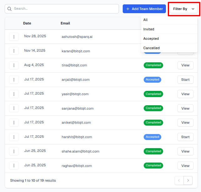 Filter options for filtering team members by status and role