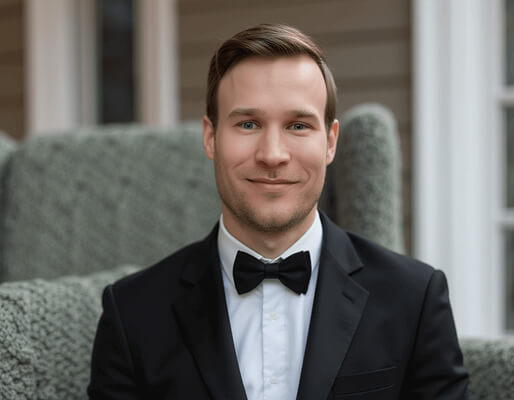 Professional headshot 7